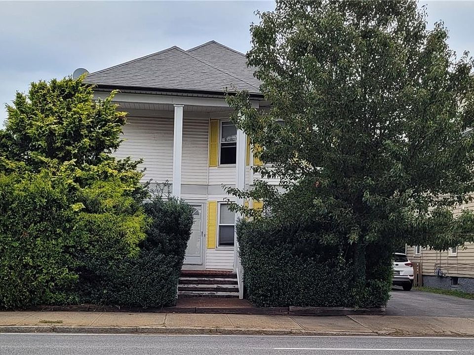 879 Newport Ave Pawtucket RI Zillow