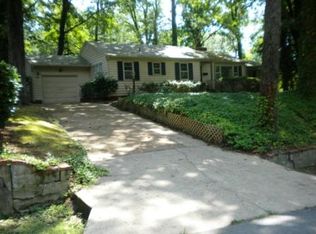 39 Madison Ln S, Newport News, VA 23606
