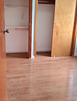 4th image of 122-10 Powells Cove Blvd #2