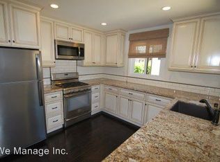 242 1/2 Mira Mar Ave, Long Beach, CA 90803