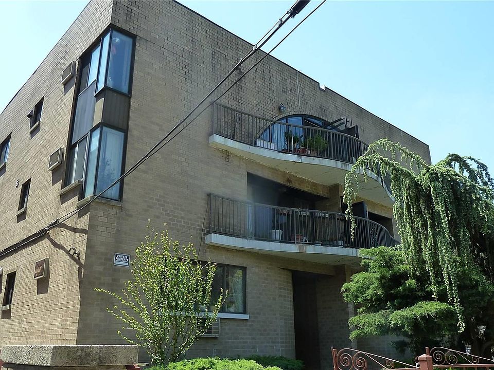 1st image of 147-26 Roosevelt Ave #L1