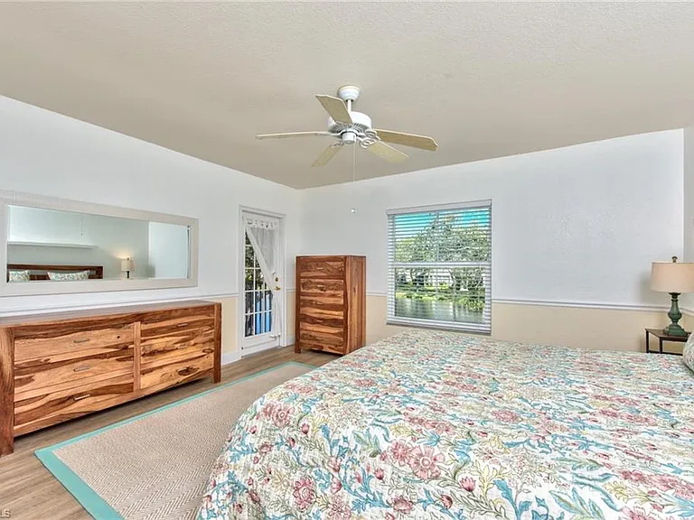 1100 Diamond Cir #1104 — Photo 11