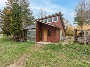 3017 Old Allegan Rd, Fennville, MI 49408