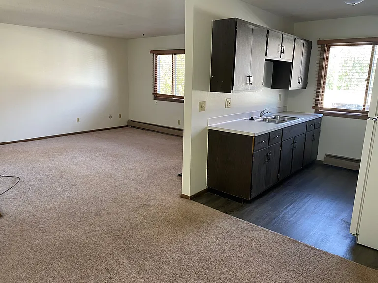 Alpine Apartments — Photo 31