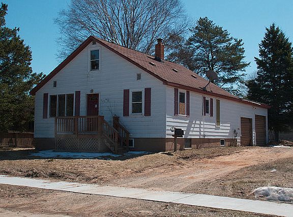 2nd image of 407 W Avenue A