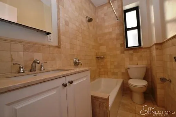 Rented by City Connections Realty | media 23