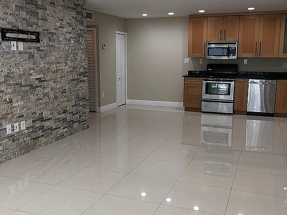 3rd image of 4944 NW 102nd Ave APT 101-3
