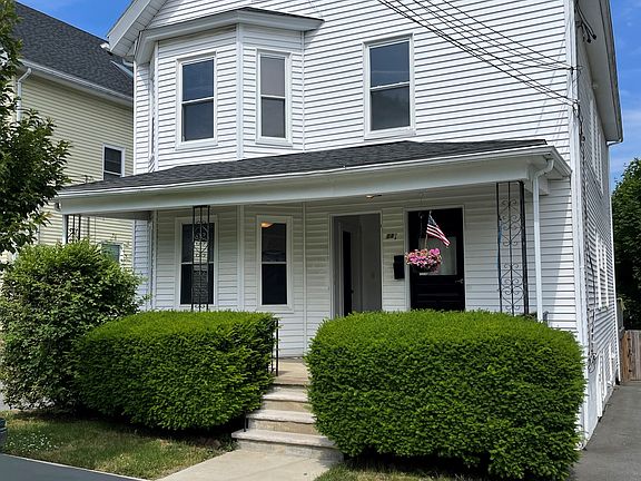 3rd image of 11 1/2 Winthrop Ave Unit 1