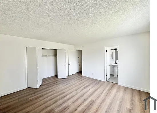 305 E Plymouth St #4 — Photo 15