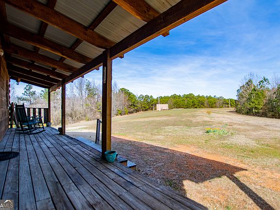 5th image of 2107 Country Rd #71