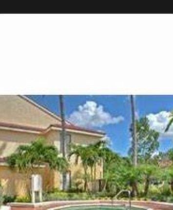 5th image of 2130 Arbour Walk Cir APT 2711