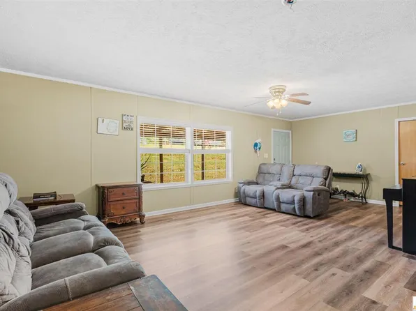 1762 Mount Zion Church Rd, Magnolia, KY 42757