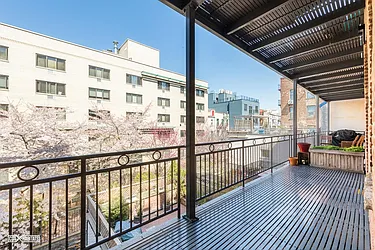 Sold by Citi Habitats