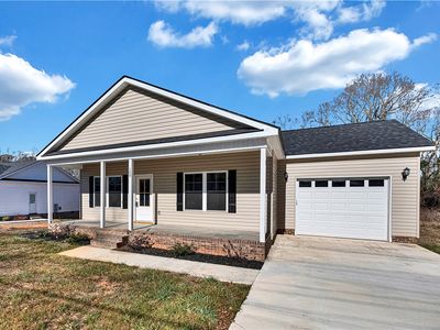 109 Simpson St, Iva, SC, 29655
