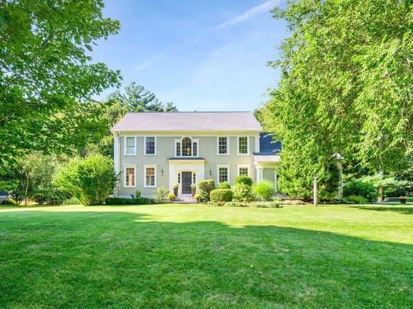 39 Fatherland Dr, Newbury, MA 01922