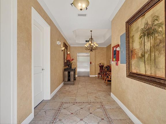 3rd image of 40 Casa Bella Cir #1102