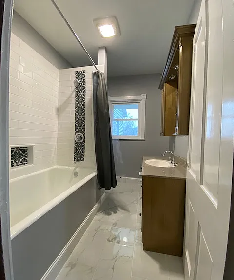 Bath 1