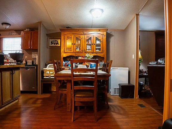 4th image of 272 Old Utility Rd