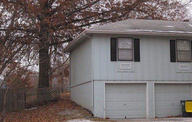 2nd image of 1711 N Ponca Dr