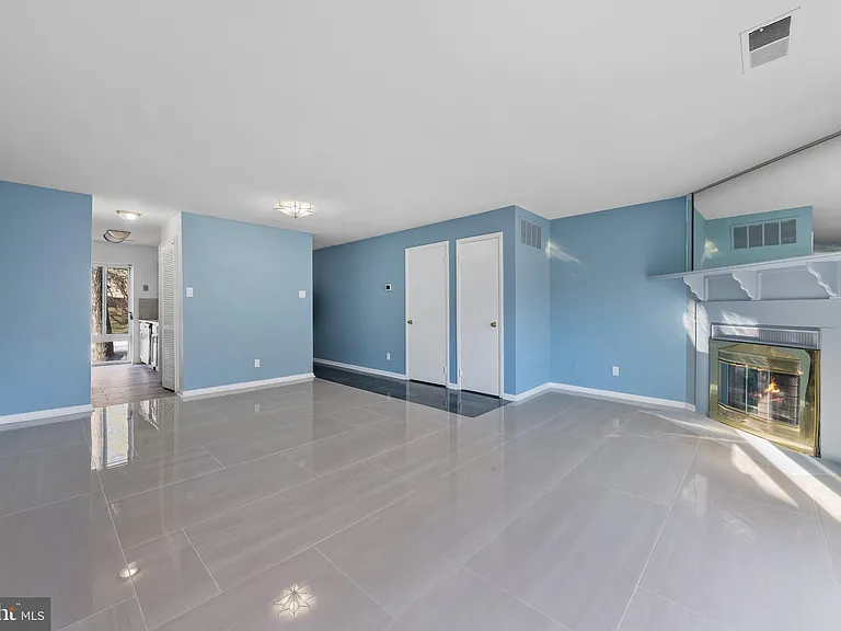 3085 Hawthorne Dr NE #3085 — Photo 8