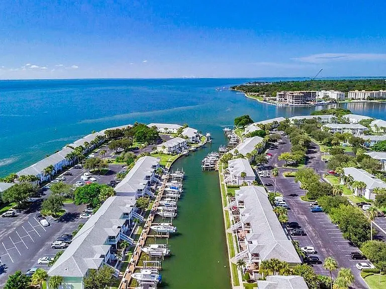 5245 Coquina Key Dr SE #D — Photo 54