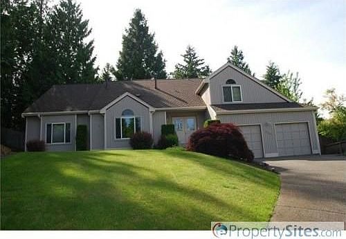 1st image of 2105 33rd Ave SE