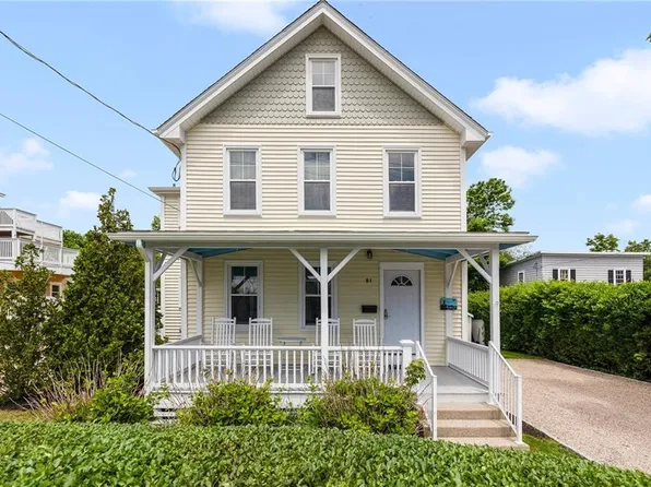 81 Narragansett Ave, Narragansett, RI 02882