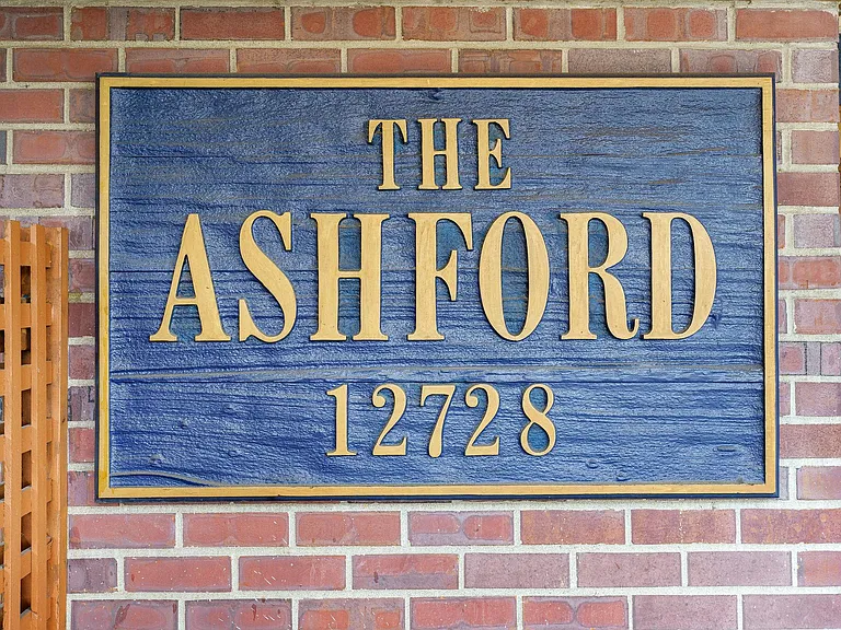 The Ashford Apartments — Photo 19