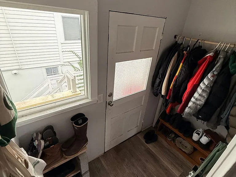 1523 Grant St — Photo 11