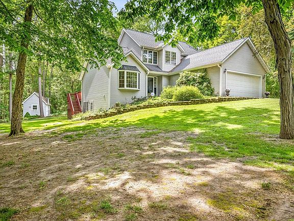 4th image of 6468 N Deer Path Rd
