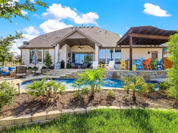 1809 Roundtree Cir E, Aledo, TX 76008