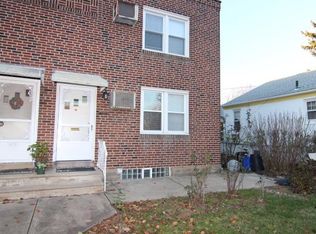6826 Bingham St, Philadelphia, PA 19111