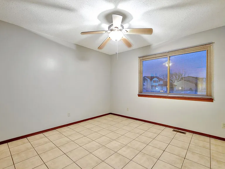 2611 Rachel Rd — Photo 15