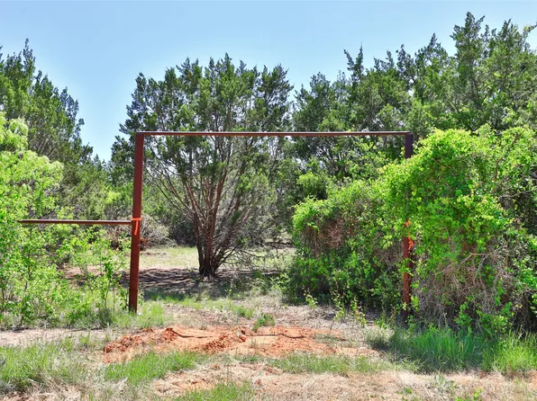 207 Cr, Ovalo, TX 79541