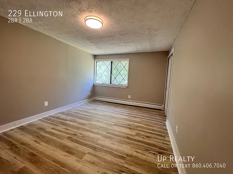 229 Ellington Rd — Photo 8