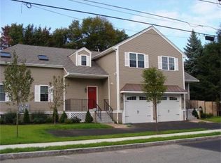 104 Green St #00, Reading, MA 01867