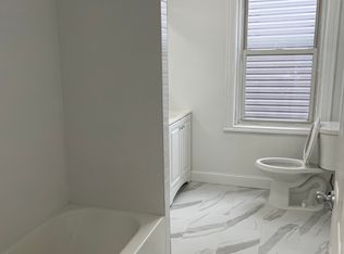 2205 N Broad St #2R, Philadelphia, PA 19132