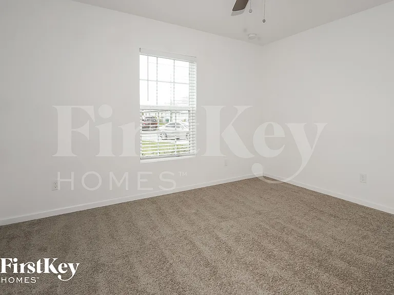 3157 SW Letchworth St — Photo 11
