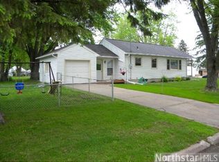 870 6th Ave, Baldwin, WI 54002