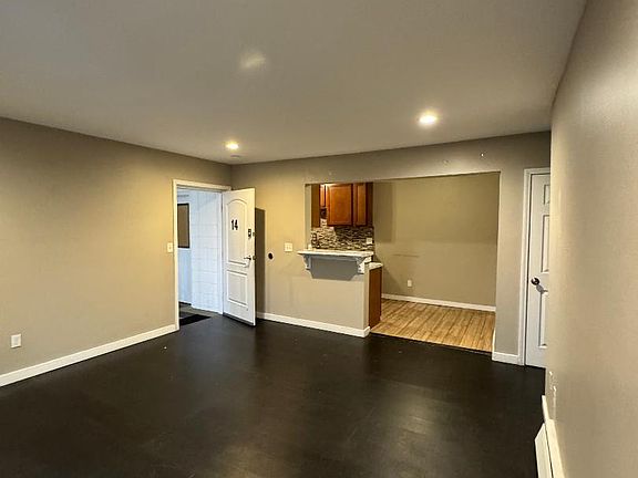 2nd image of 1201 Franklin Ave APT 14