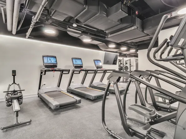 56 7th Avenue image 6 of 12