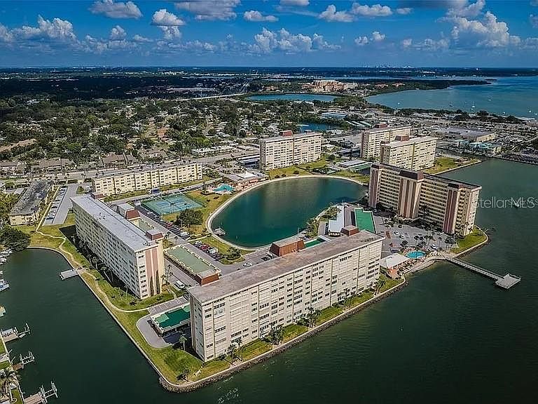 1st image of 4575 Cove Cir APT 703
