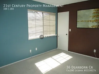 36 Dearborn Cir — Photo 13