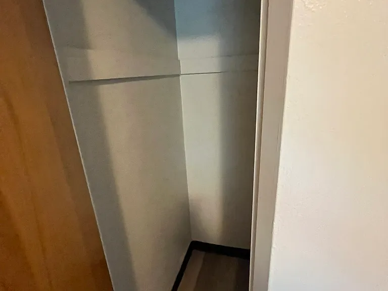 17731 Lakeshore Blvd #5 — Photo 5