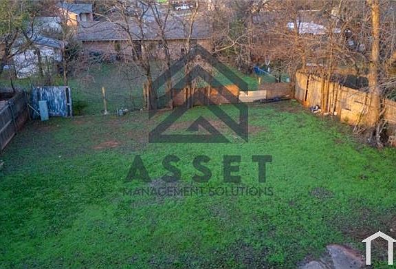 4th image of 3117 SE 54th St