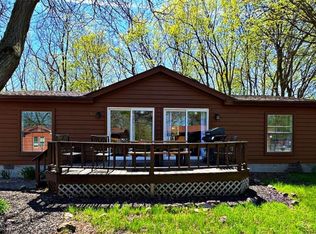 170 Sandcastle Dr, Put In Bay, OH 43456