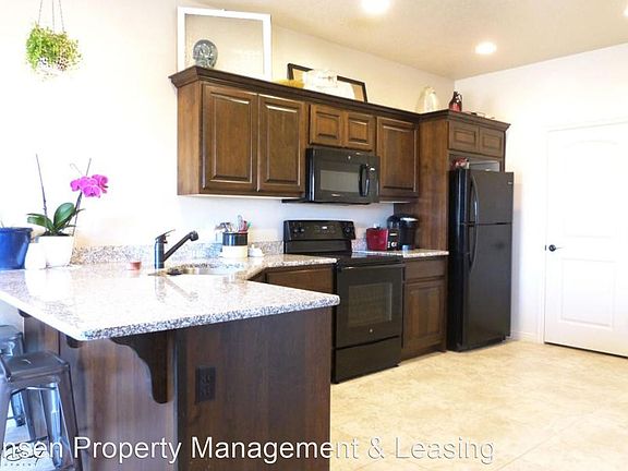 2nd image of 370 W Buena Vista Blvd Unit 122
