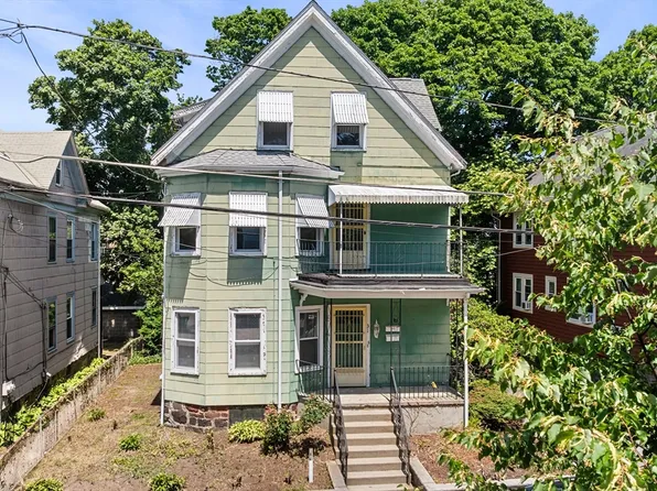31 Orchard St, Medford, MA 02155