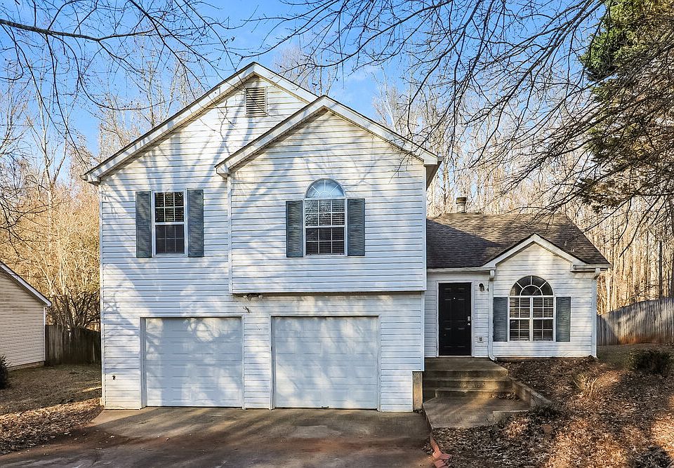 1st image of 330 Brookside Dr