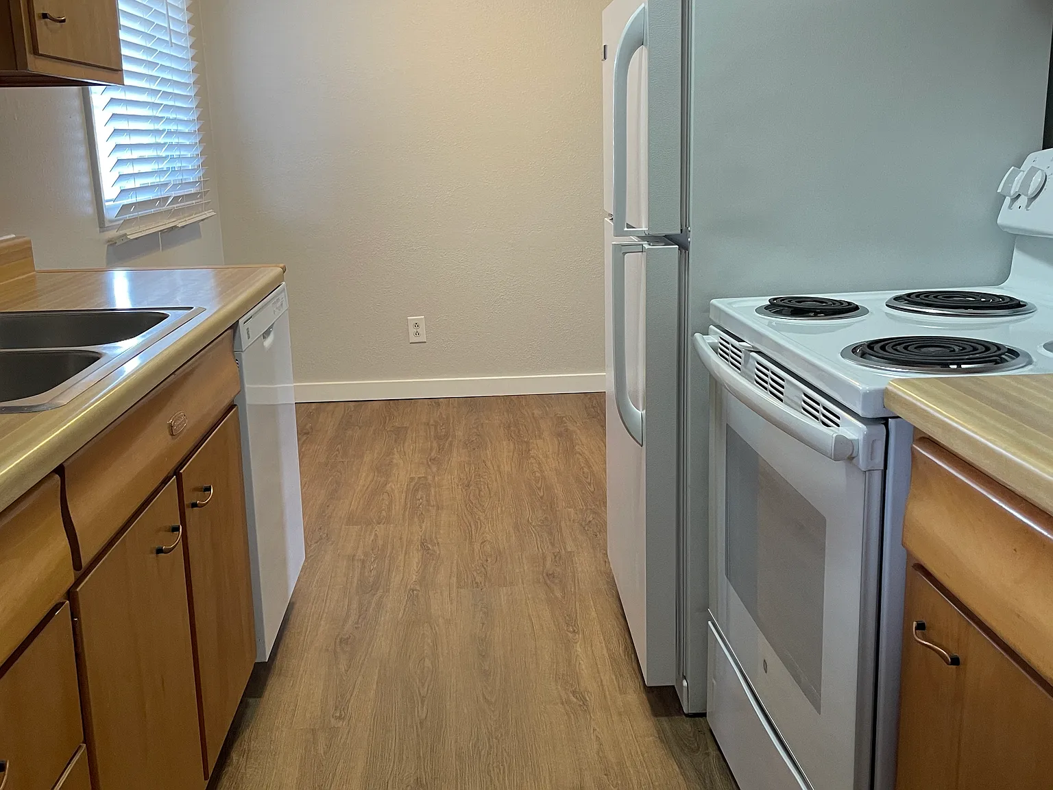 2 bed, $1,450 — Photo 2